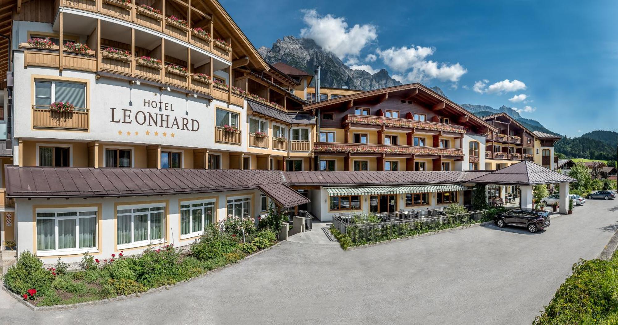 Hotel Leonhard Leogang Extérieur photo