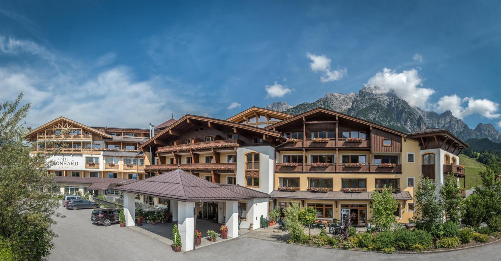 Hotel Leonhard Leogang Extérieur photo