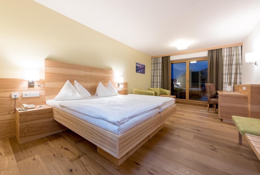 Hotel Leonhard Leogang Extérieur photo